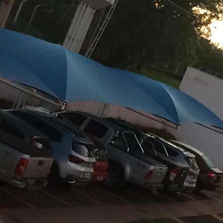 Pousada Primavera Olimpia-Sp Proximo Ao Termas Dos Laranjais Eksteriør billede