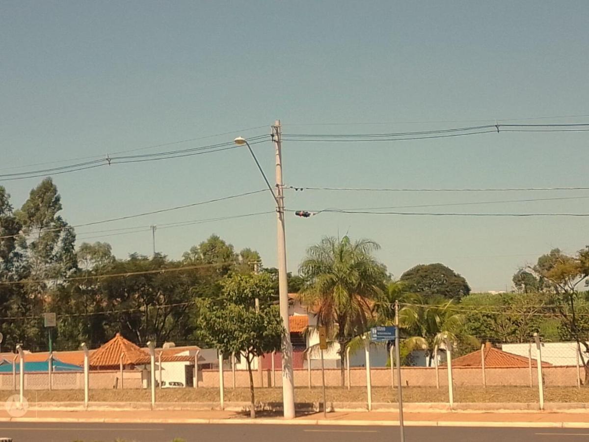 Pousada Primavera Olimpia-Sp Proximo Ao Termas Dos Laranjais Eksteriør billede